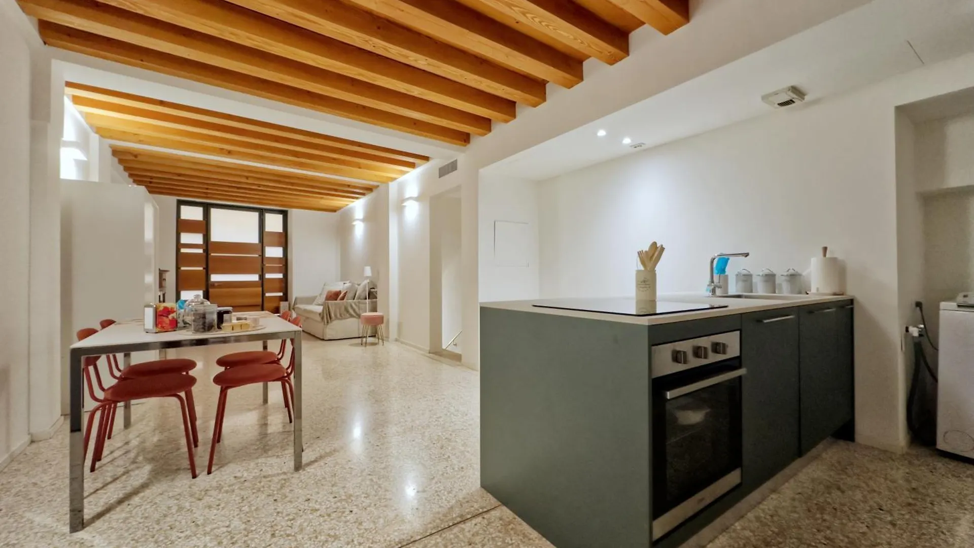 Vicenza - Lovely Apartment In The Center! location
