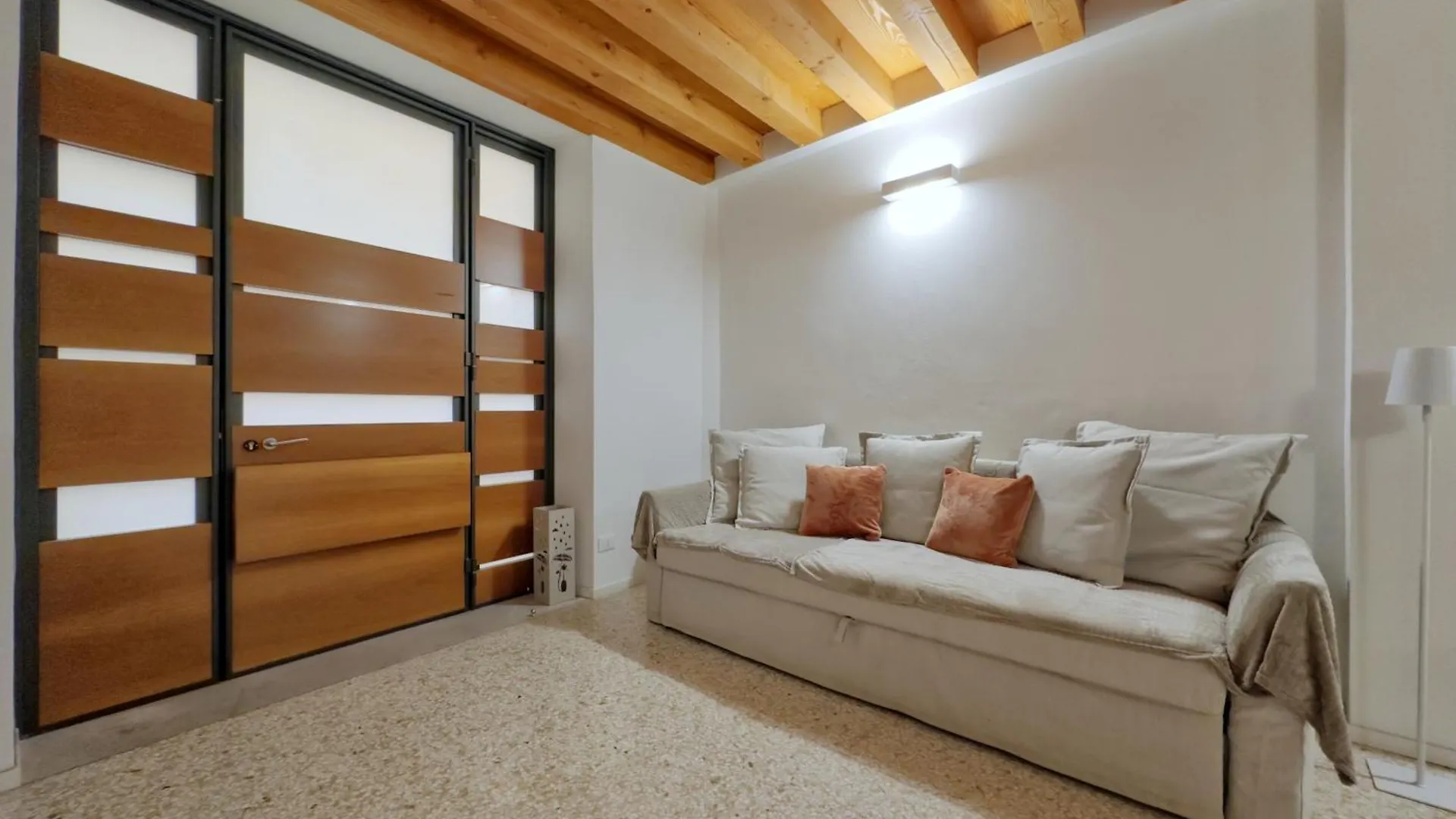 Vicenza - Lovely Apartment In The Center! 0*,  Italy