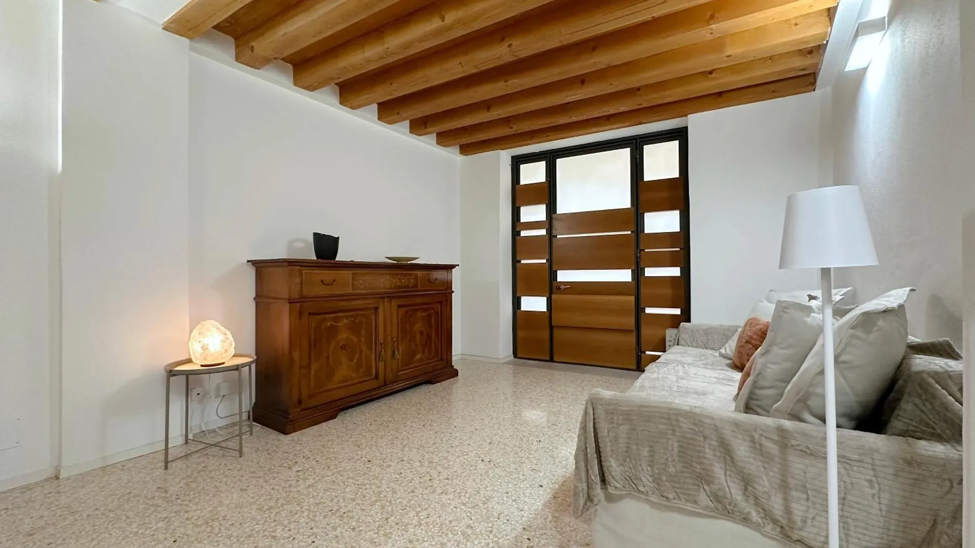 Vicenza - Lovely Apartment In The Center! Italy